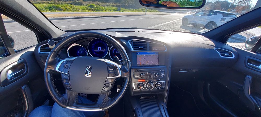 Citroen DS4 SOCHIC — photo 5