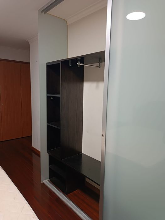 Armário quarto embutir