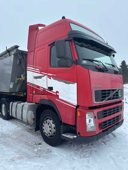 ciągnik siodłowy Volvo FH12