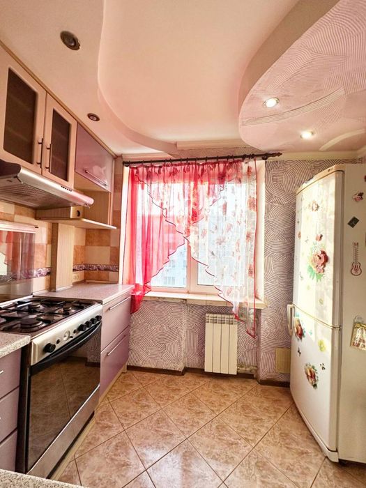 Продаж великої 2кім. квартири. Ремзавод Льотна