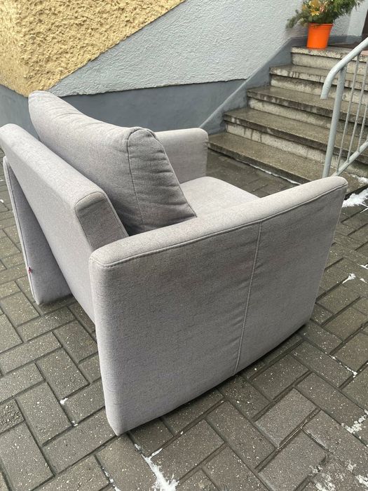 Fotel  szary wygodny