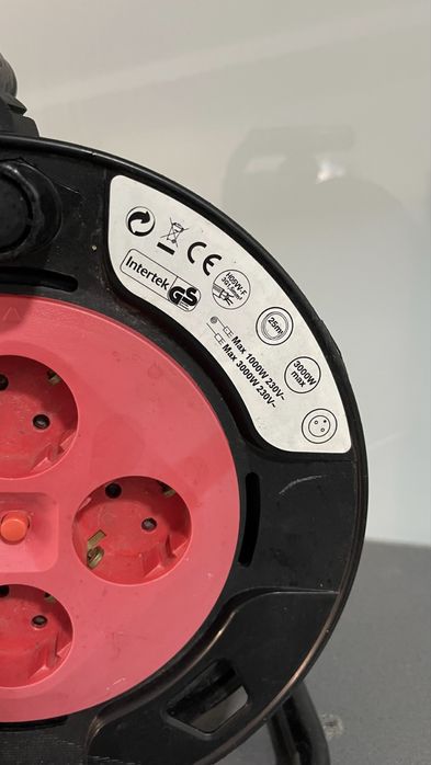 Extensão elétrica 25m 4 fixas