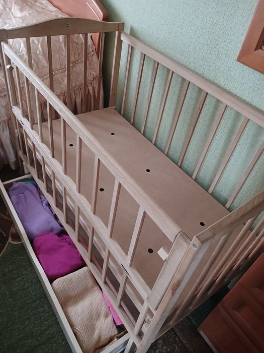 Кроватка-маятник