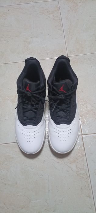 Tennis Jumpman branco e preto