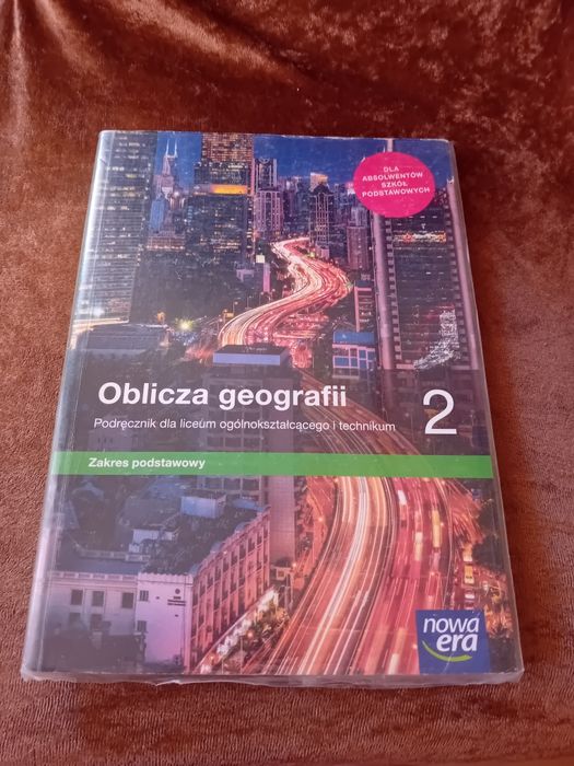 Książka Oblicza Geografii 2