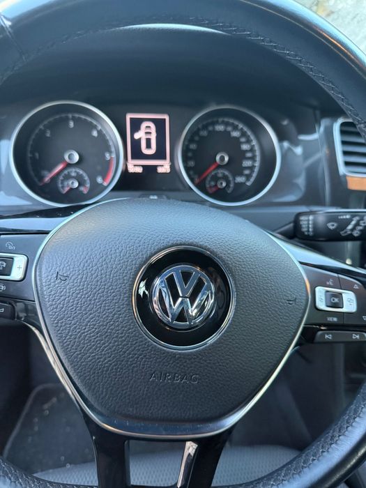 VW Golf Stream 2019 (1.6 TDI)