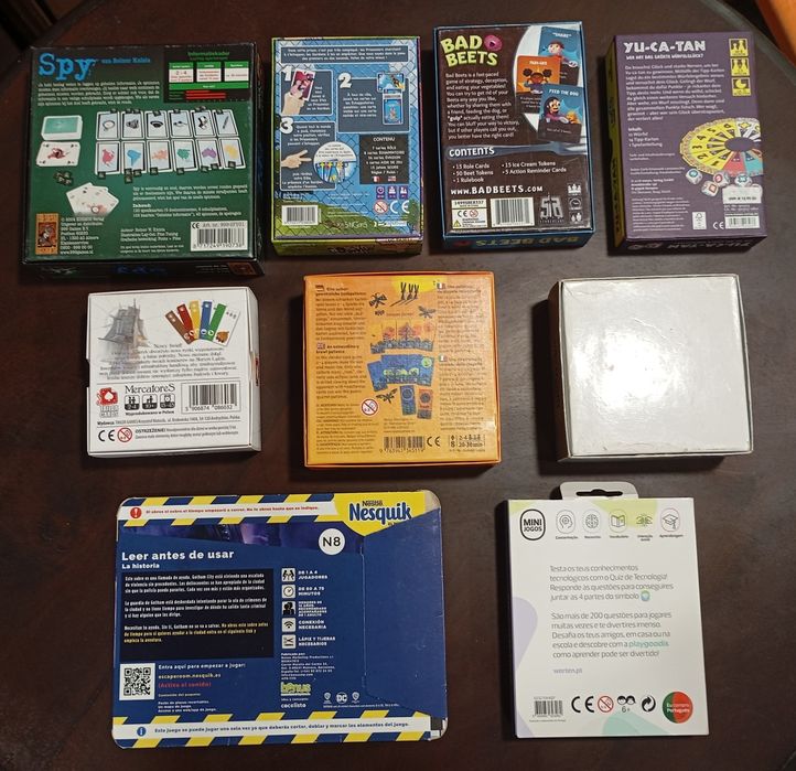 Vários jogos de tabuleiro a 5€ cada