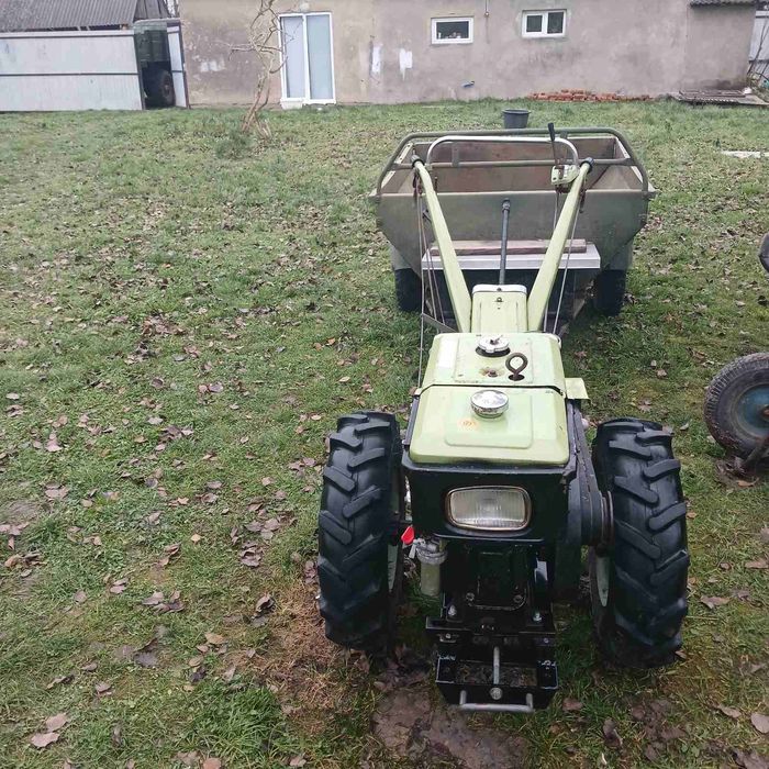 Продам мотоблок з прицепом