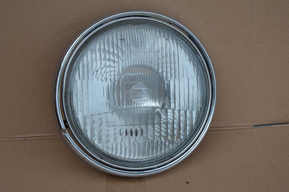 Kawasaki ER 5 ZR7 Zephyr 550/750/1100 REFLEKTOR lampa przod