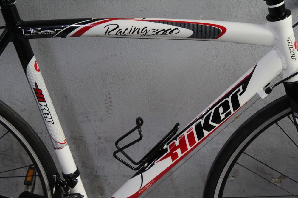 Rower szosowy Hiker Racing, Rama 55 cm, Alu, Koła 28",Campagnolo Xenon