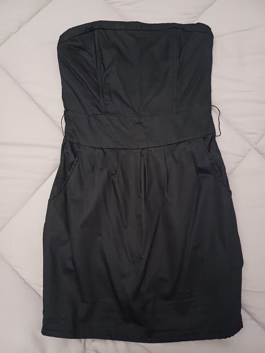 Vestido curto preto c/ bolsos Bershka