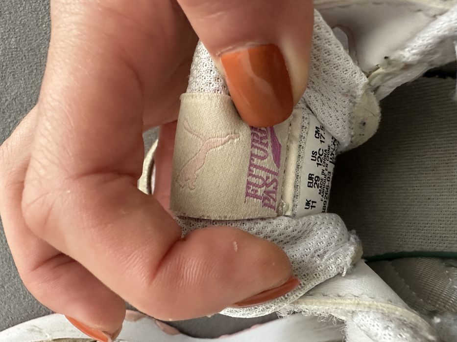 Кросівки на дівчинку puma 17,5 см стелька