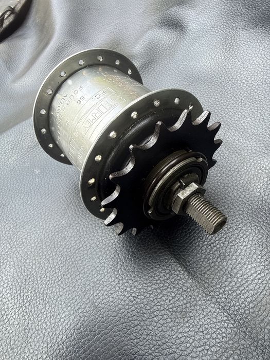 Sturmey archer 1956r  piasta
