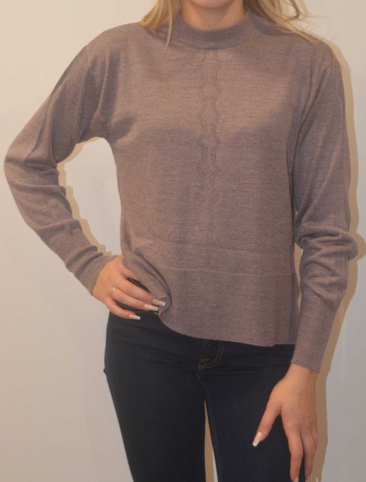 Fioletowy  dzianinowy sweter rozm.40