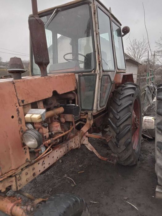 трактор юмз велика кабіна