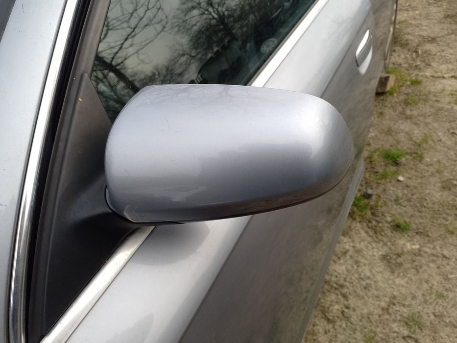 Audi A6 C6 lusterko zewnętrzne lewe prawe LY7J Europa