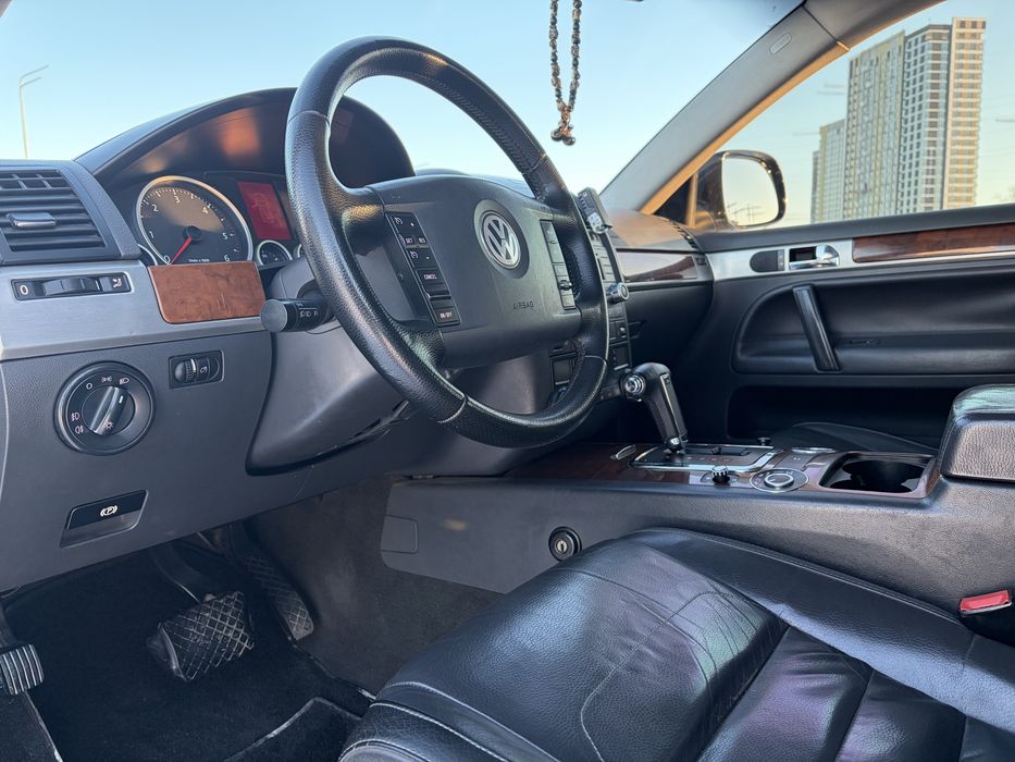 Продам Volkswagen Touareg 3.0d в отличном состоянии!