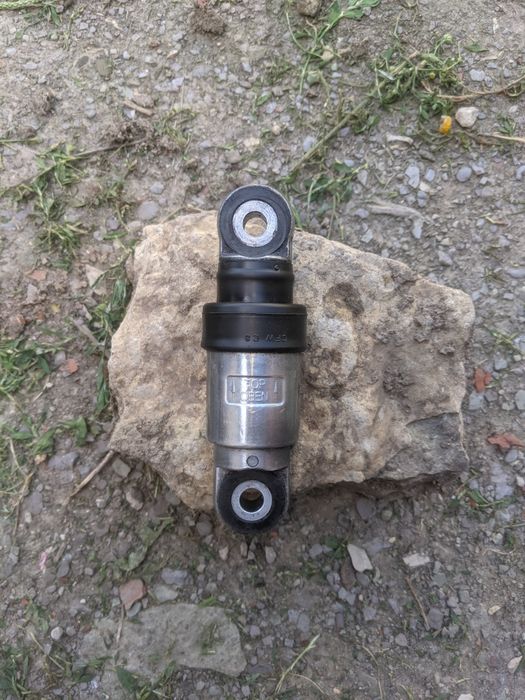 Амартизатор натягувача ремня