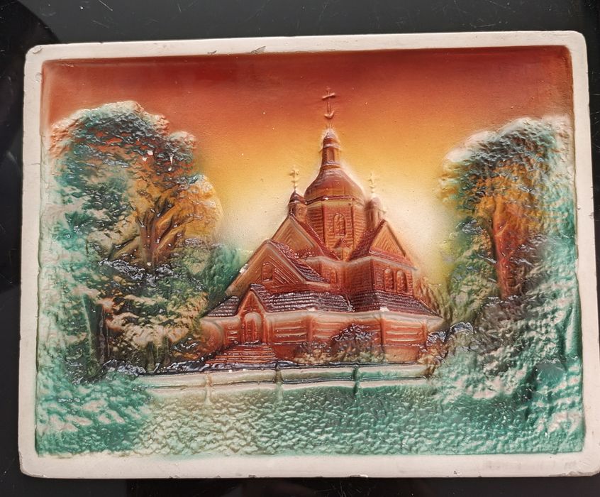 Kościół Wang w Karpaczu. Obrazek z gliny. PRL.