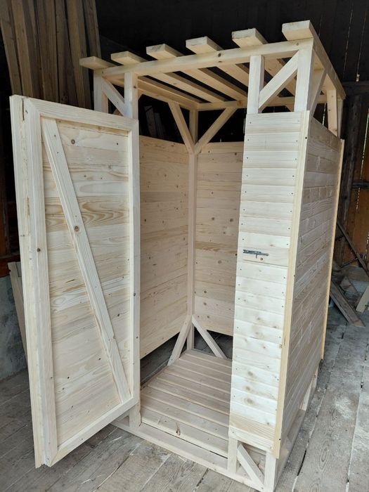Продам садові туалети