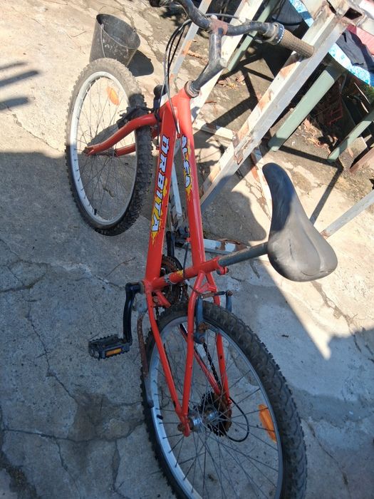 Bicicleta  vermelha