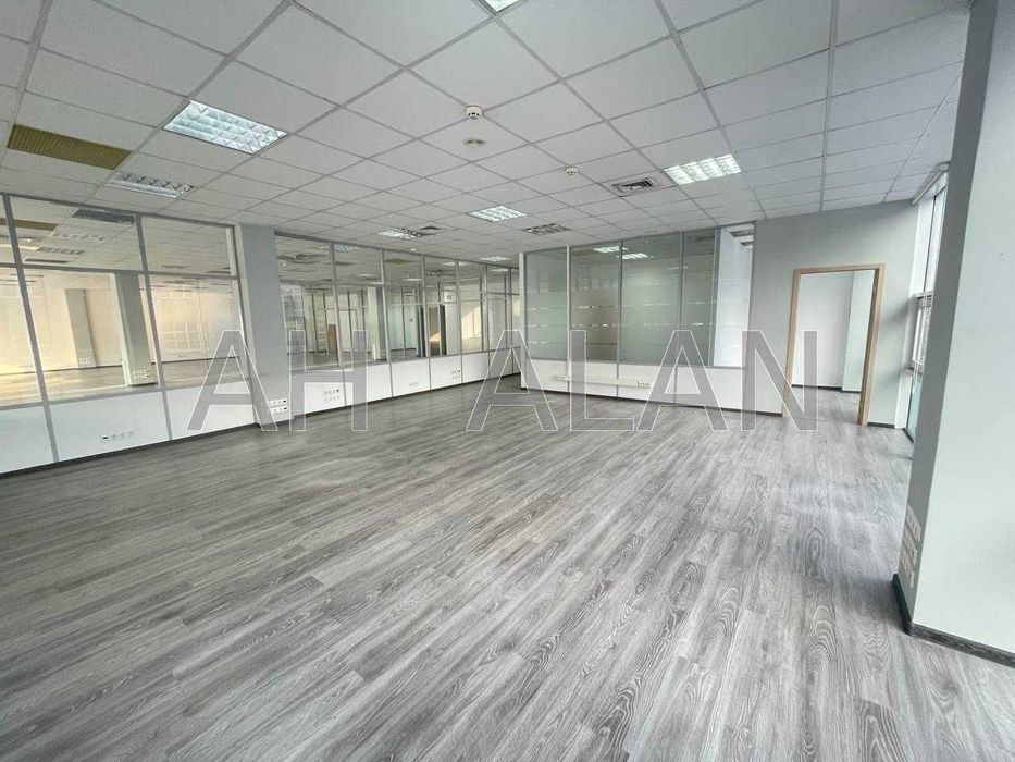 Оренда офісу, метро Олімпійська 15 хв, БЦ, без%