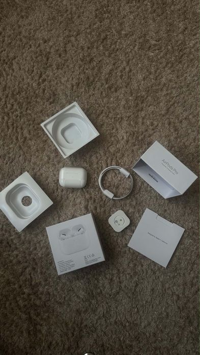 Air Pods Pro 3 Generations