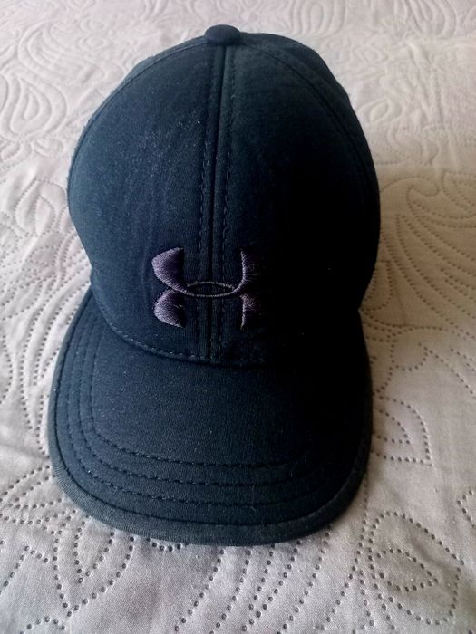 Чорна кeпка Under Armour
