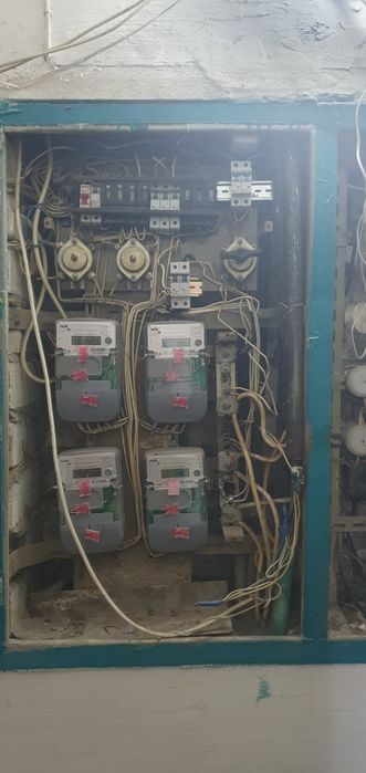 Послуги Послуги електрика від розетки до проводки!
Монтаж проводки, пр