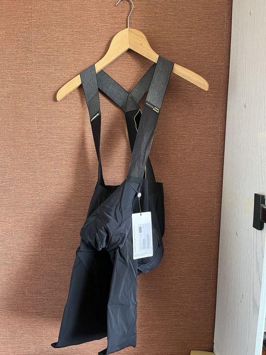 Spodenki rowerowe kolarskie bibsy Assos Equipe RSR S11 M