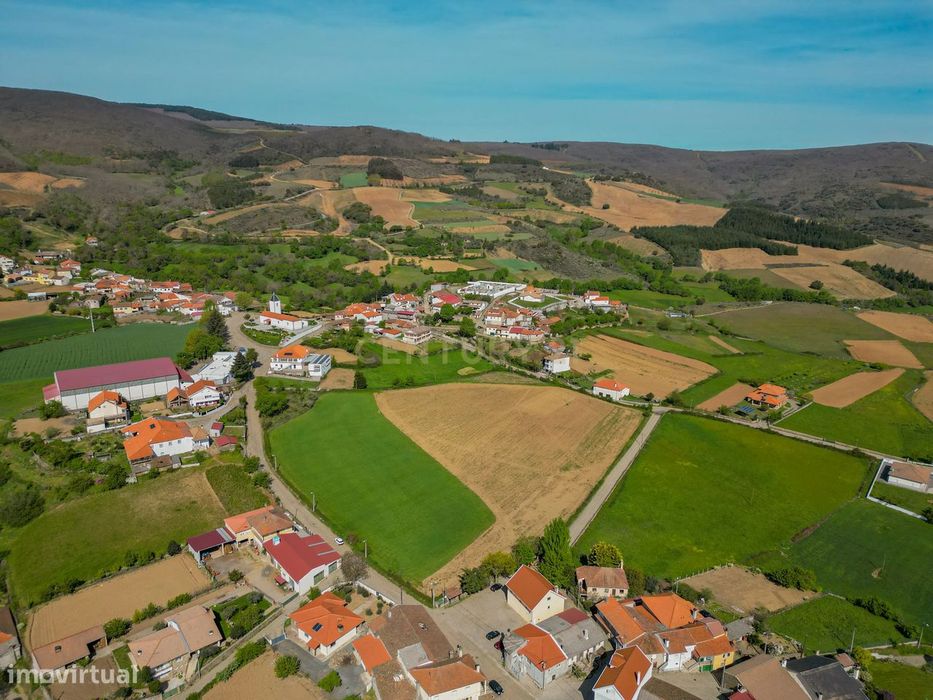 Terreno Urbano em Rebordãos, Bragança