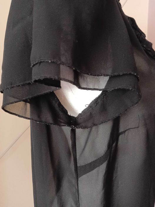 Czarna bluzka mgiełka 'żabot' falbany gothic lolita Gothic emo Soon 14