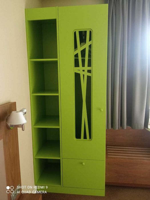 Szafka z półkami wraz z szafką z szufladą (do 10 szt.)