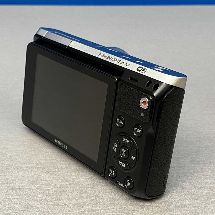 Samsung NX Mini (20.5MP) + 9-27mm f/3.5-5.6