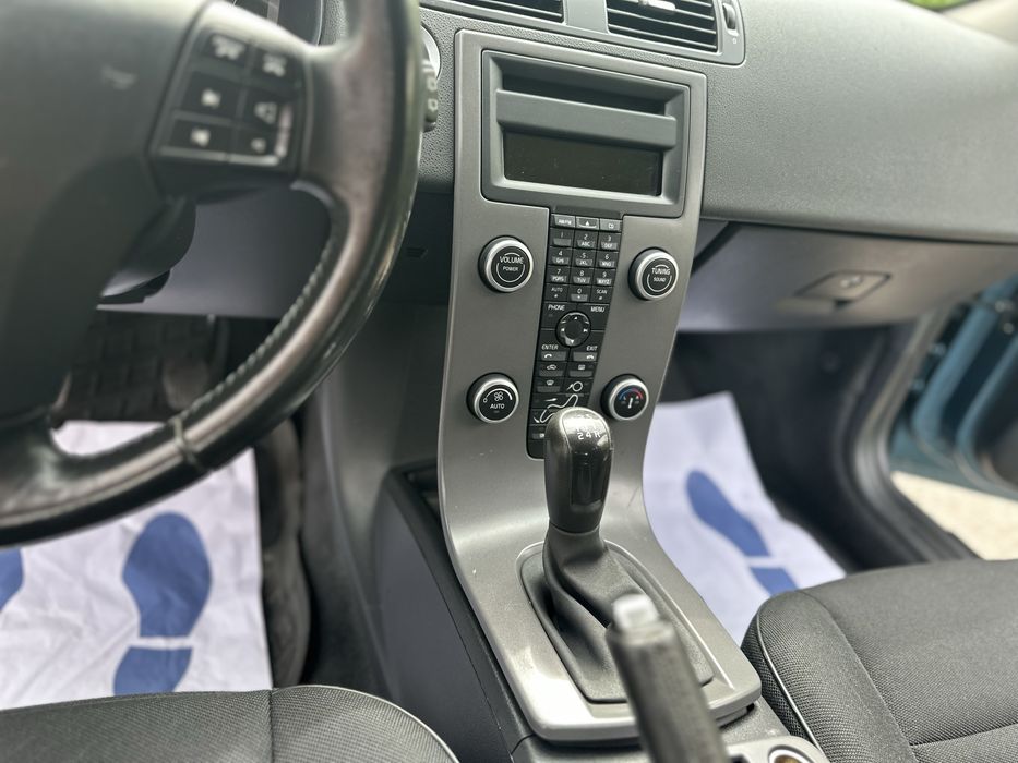 Продам авто Volvo v50