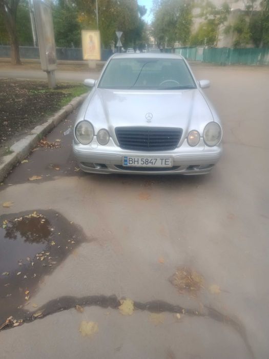 продам Мерседес210
