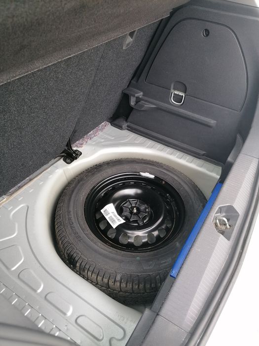 Opel Corsa D  1.2  (75.000kms)