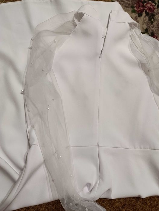 Сукня вишита бісером