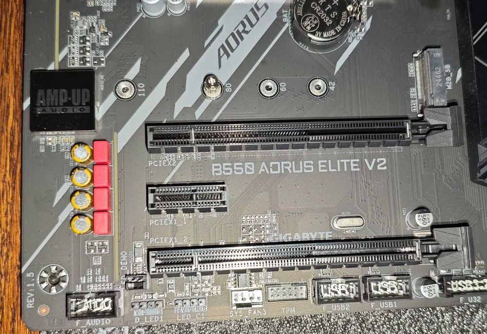 Gigabyte B550 AORUS ELITE V2 + Ryzen 5 3600 x12 NOWE! Gw. 24m