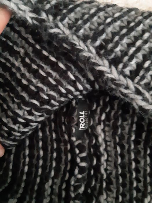 Sprzedam komplet( komin + czapka)