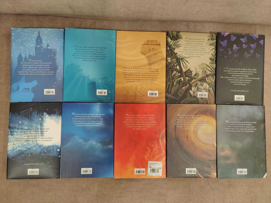 Coleção de 10 livros da Tea Stilton em ótimo estado