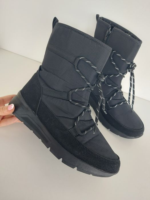 Buty damskie zimowe w rozmiarze 39