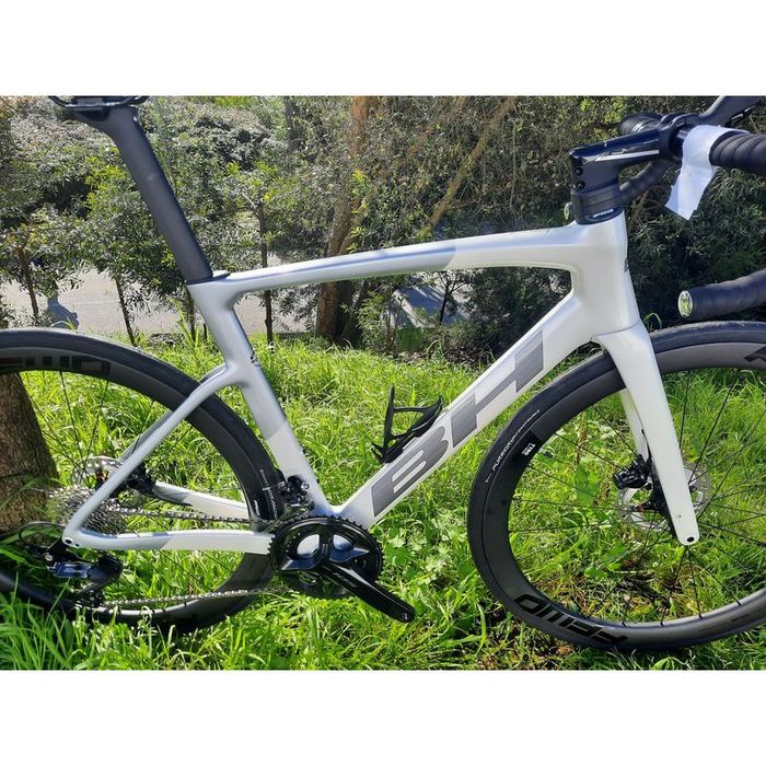 Bh rs1 12v com rodas de carbono