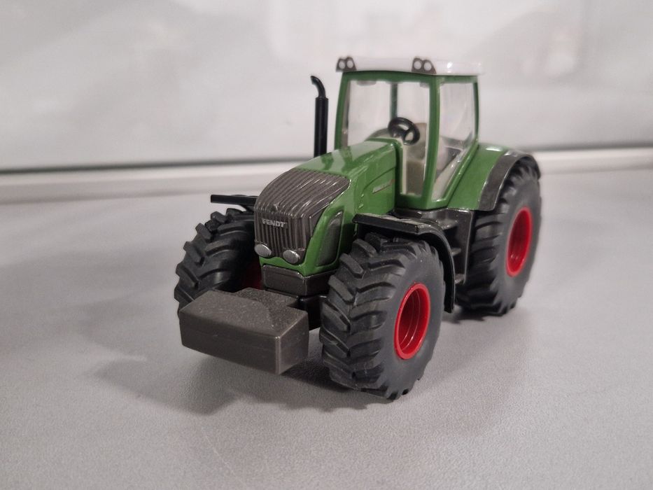 Traktor SIKU 1:50 Fendt model traktory