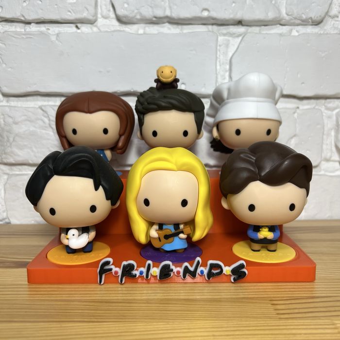 Друзі, Поличка-підставка колекційних фігурок McDonald’s Friends