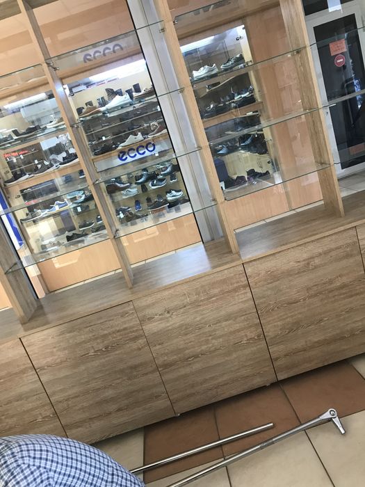 Продам Мебель для магазина