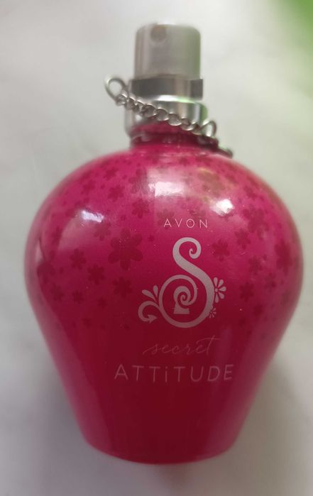 Perfum Avon Secret Attitude