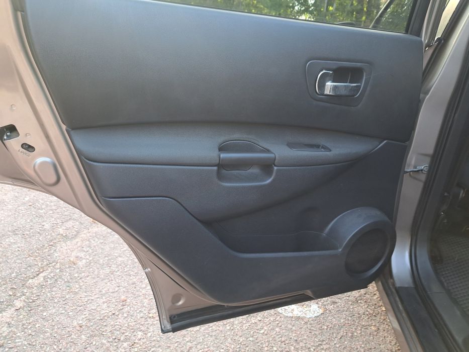 Продам Nissan Qashgai +2 Кашкай  7 мест
