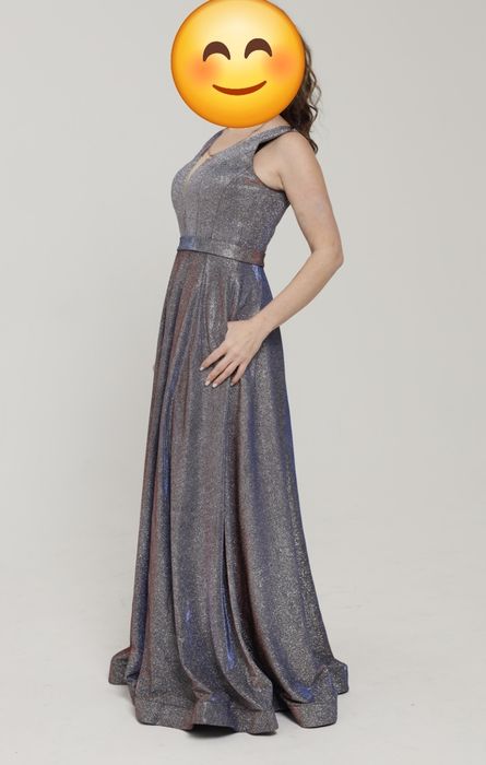 Шикарна випускна сукня