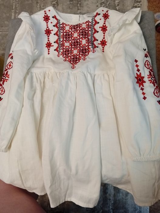 дитяча сукня вишиванка